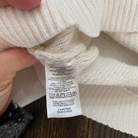 LOFT Dolman Sweater - Picture 8 of 10